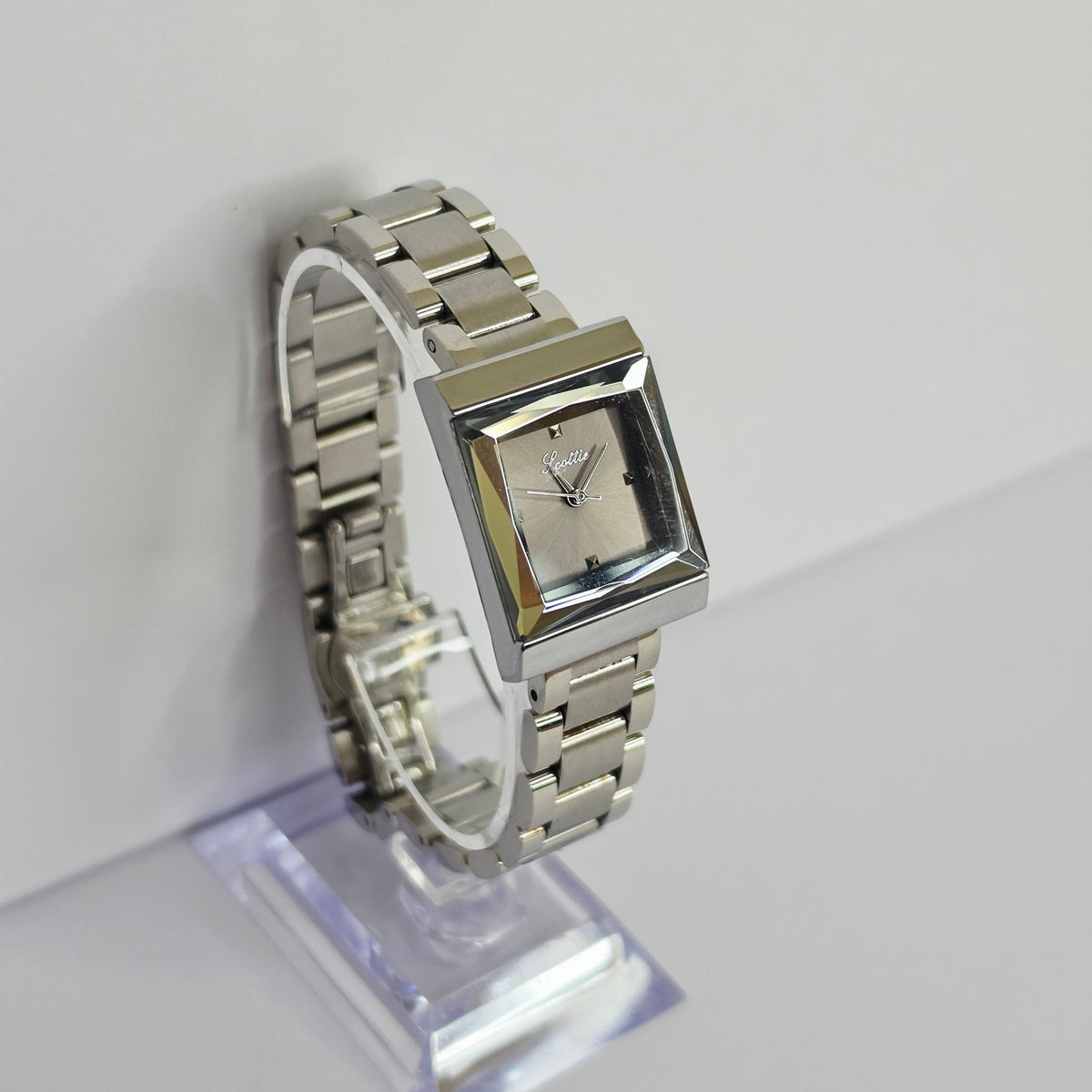 Women's Square Link Bracelet Watch 4 Colors Crystal Dial Jewelry Style - GOLDASEEL